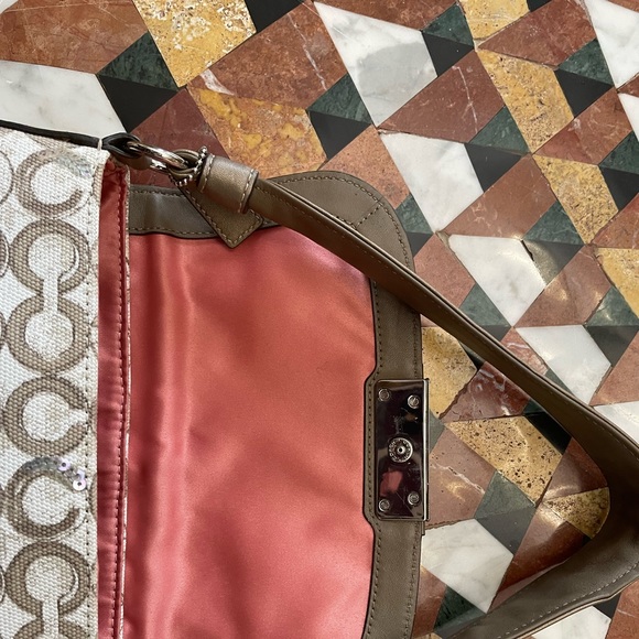 NWOT Coach mini monogram bag. - Picture 5 of 6